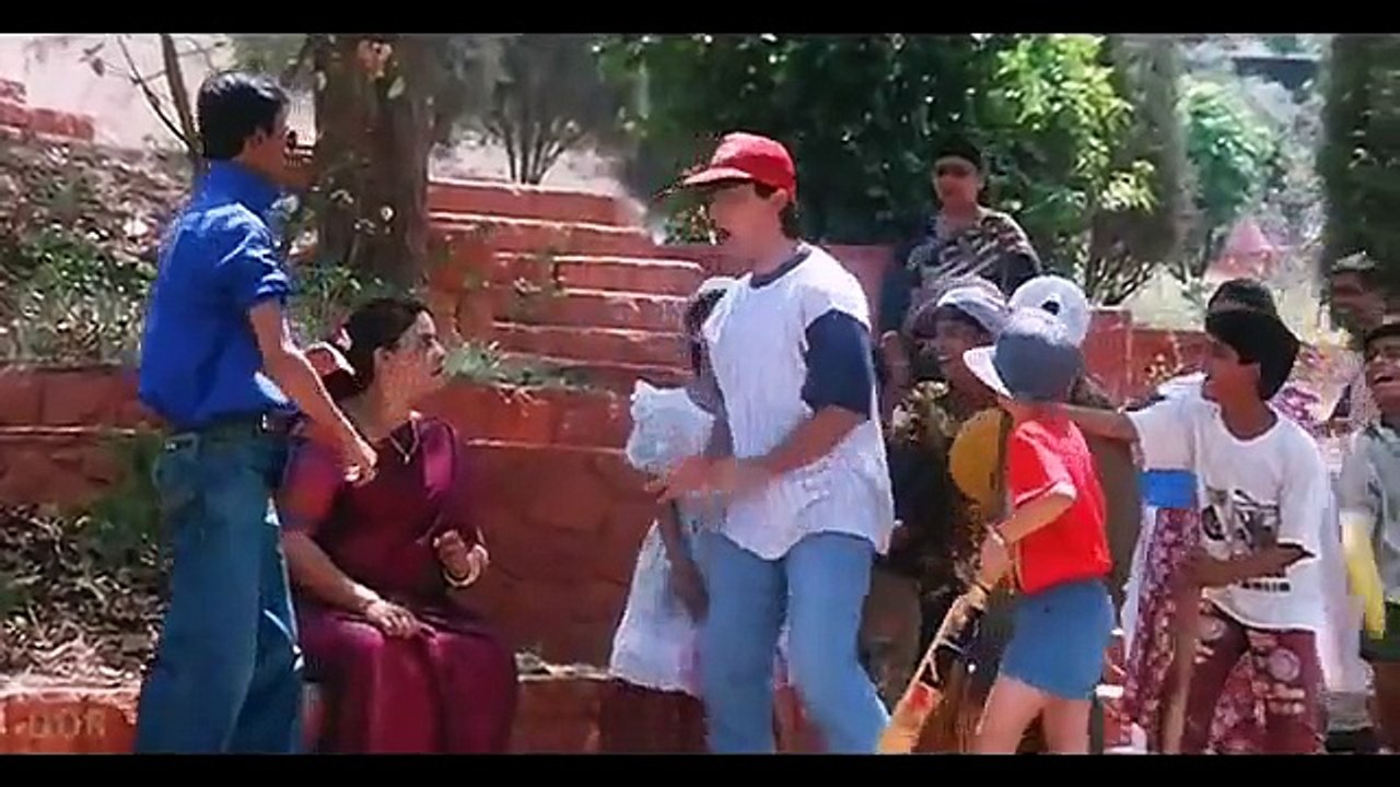 Akele Hum Akele Tum 1995