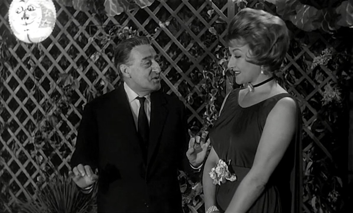 CHI SI FERMA E' PERDUTO (Film Completo -secondo tempo) con Totò e Peppino De Filippo