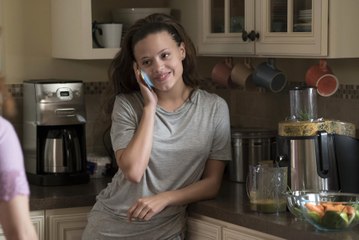 Shades of Blue Season 3 Episode 3 : That Way Madness Lies - 4k-ULTRA-HD