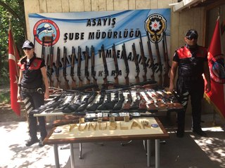 Ankara'da Silah Kaçakçılığı Operasyonu
