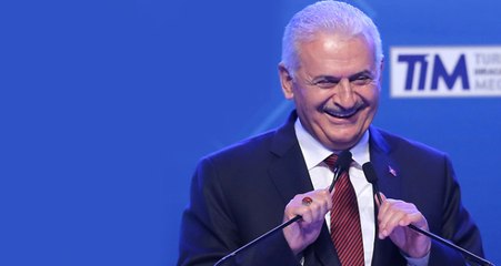 Скачать видео: Son Başbakan Binali Yıldırım, Yaptığı Espriyle Salondakileri Kahkahaya Boğdu