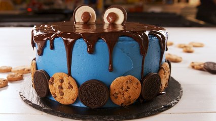 The Cookie Monster In Your Life Needs This Layer Cake