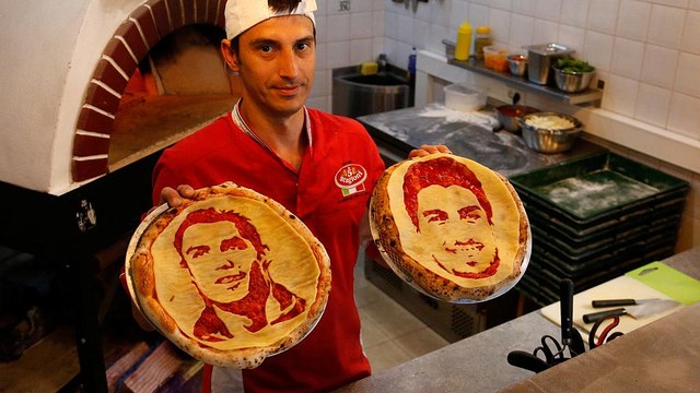 Супер игрок против супер команды