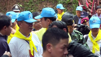 Sexto dia de buscas por crianças na Tailândia