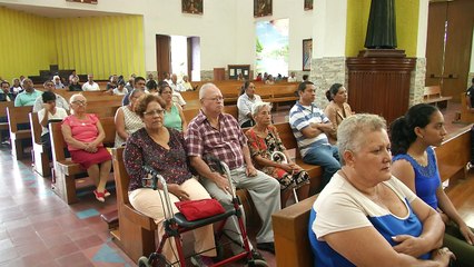 Nicaragüenses rezan por justicia y el fin de la violencia