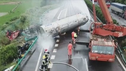 Mueren 18 personas y 14 sufren heridas en un accidente de tráfico en China
