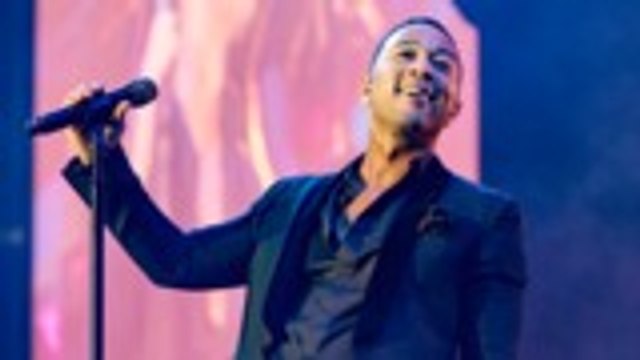 John Legend Performing at Freedom for Immigrants March in LA | Billboard News