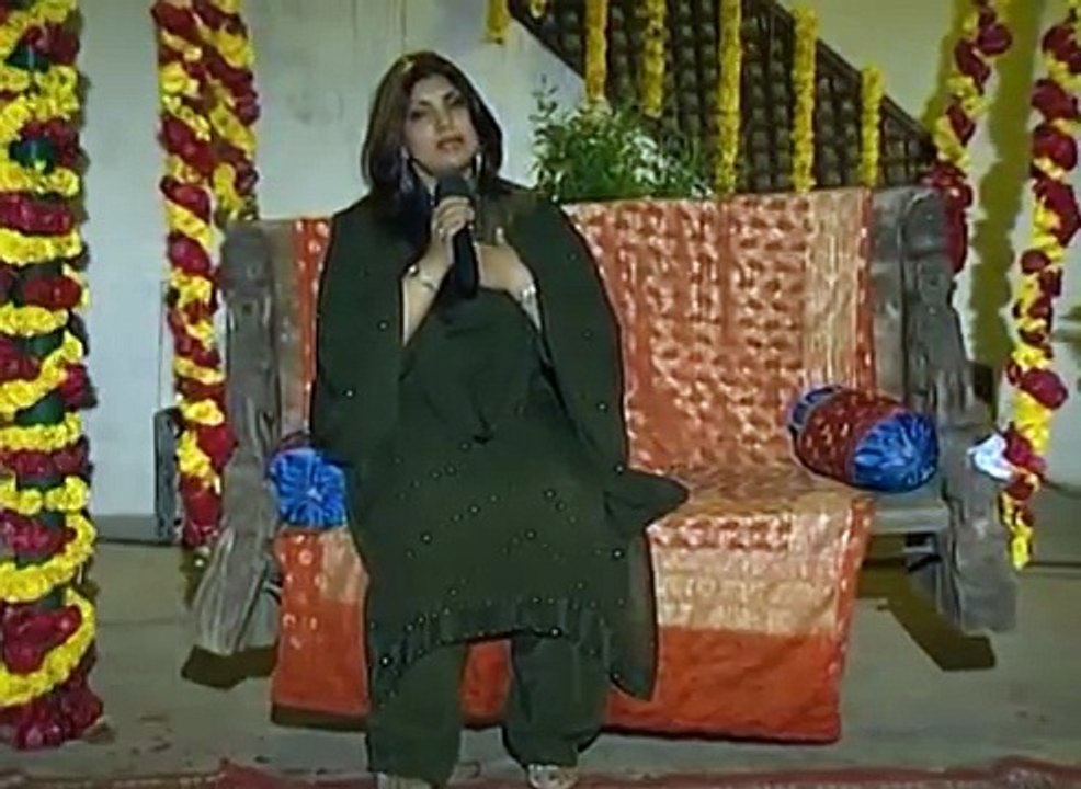 Chalo Yeh Sochain Hum Aaj Mil Ke | Shabnam Maje...