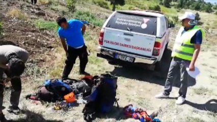 Dağda 3 gündür mahsur kalan keçi kurtarıldı