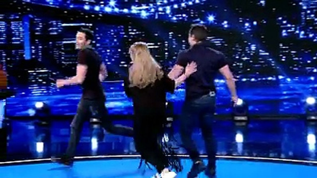 قلتلها برجولية شنية مواصفات راجل إلي باش تاخذو ... قتلي باش ناخو عجال !► Découvrez ElhiwarEttounsi :  ► Abonnez-vous à la chaîne :