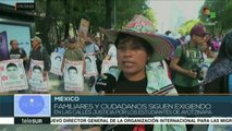 Mexicanos buscan en las urnas cambiar el rumbo político del país