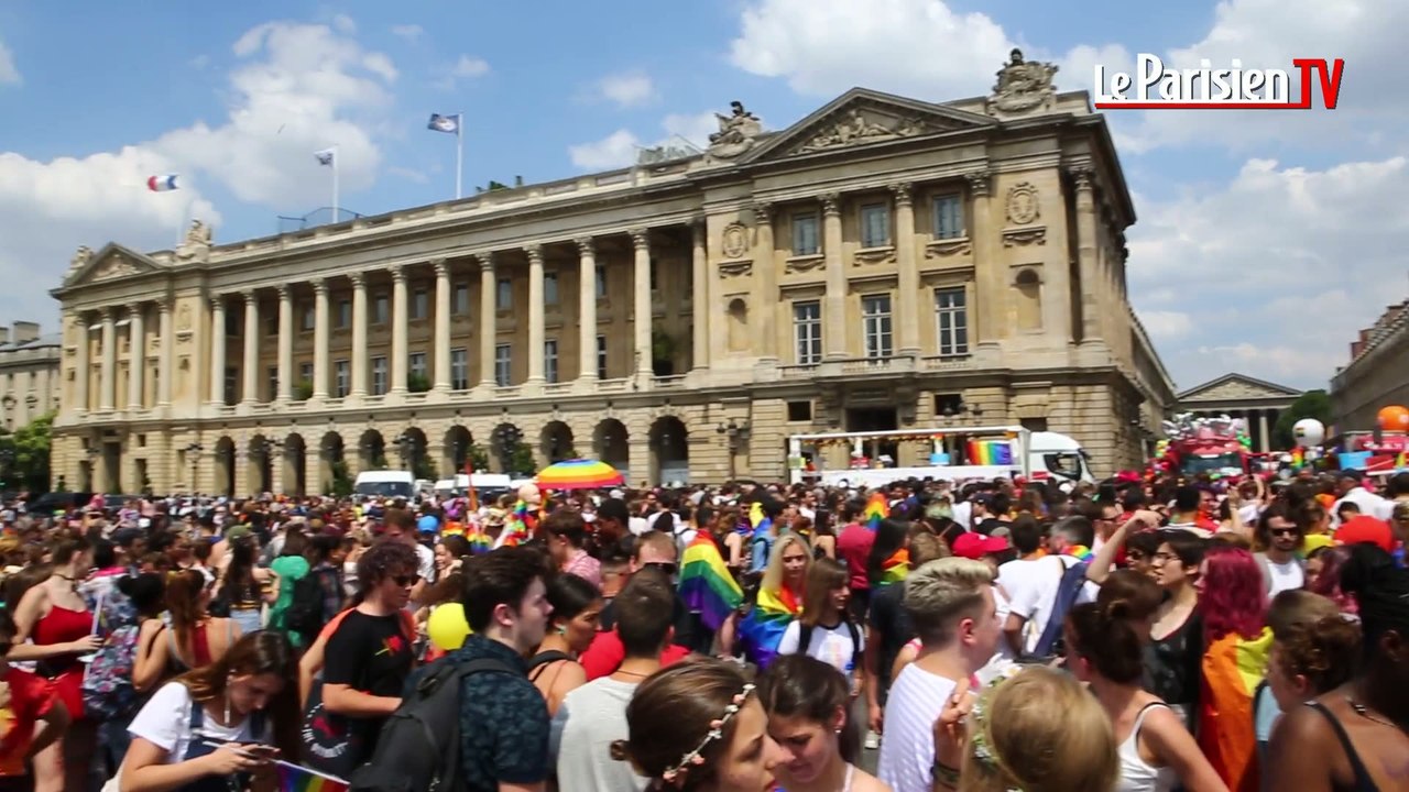 Marche des fiertés à Paris : du gros son et des revendications