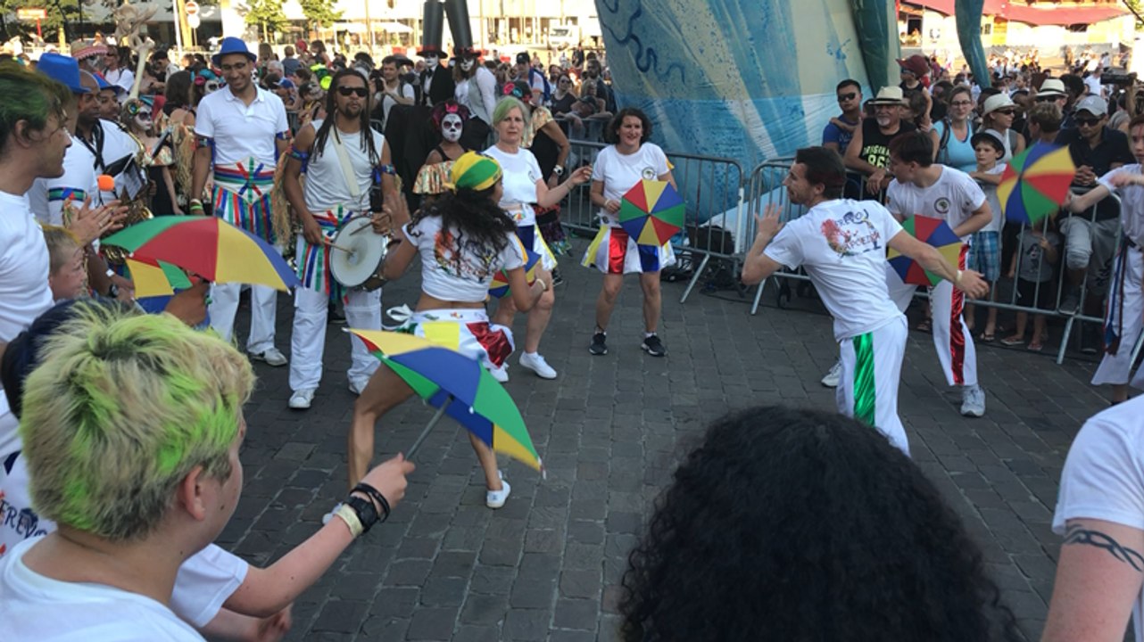 La parade dans les starting-blocks