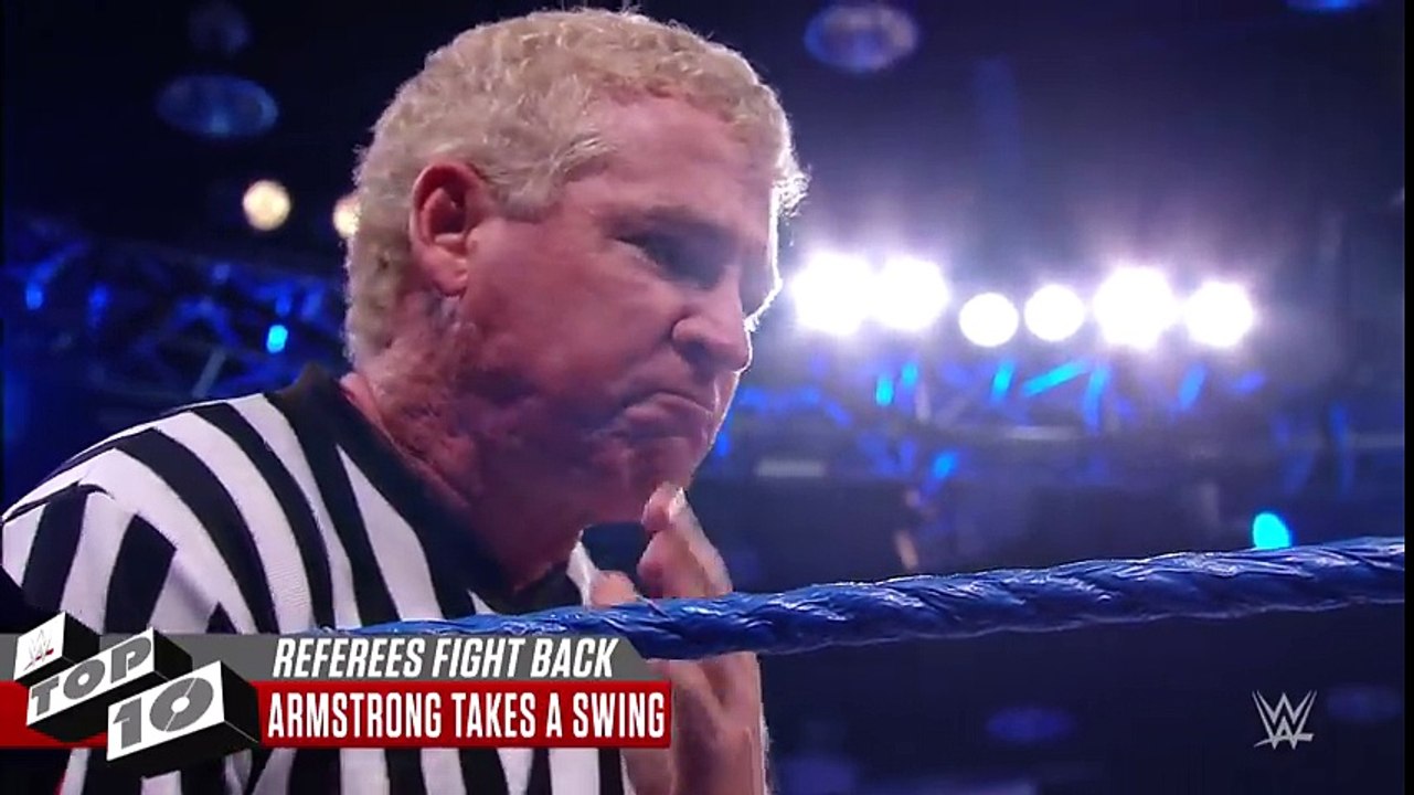 When referees fight back - WWE Top 10