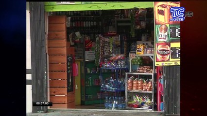 Mujer fue apuñalada en varias ocaciones en el interior de una tienda al norte de Quito