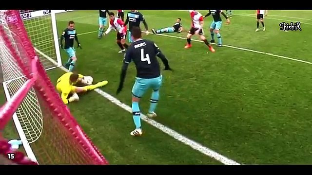 20 Stupid Goalkeeper Mistakes In Football - Goalkeeping Fails