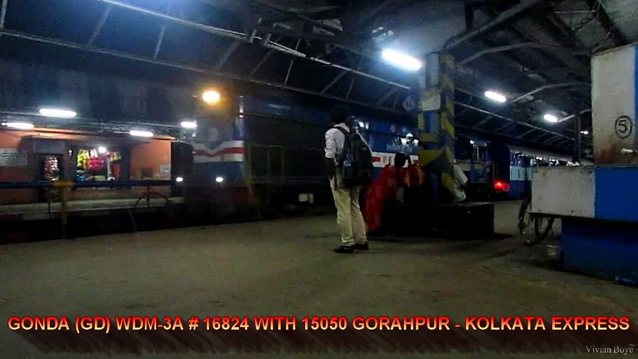 BARAUNI JUNCTION | GONDA WDM-3A 15050 EXPRESS | EVENING ARRIVAL