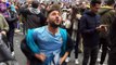 Uruguayos celebran en Sochi y en Montevideo su pase a cuartos