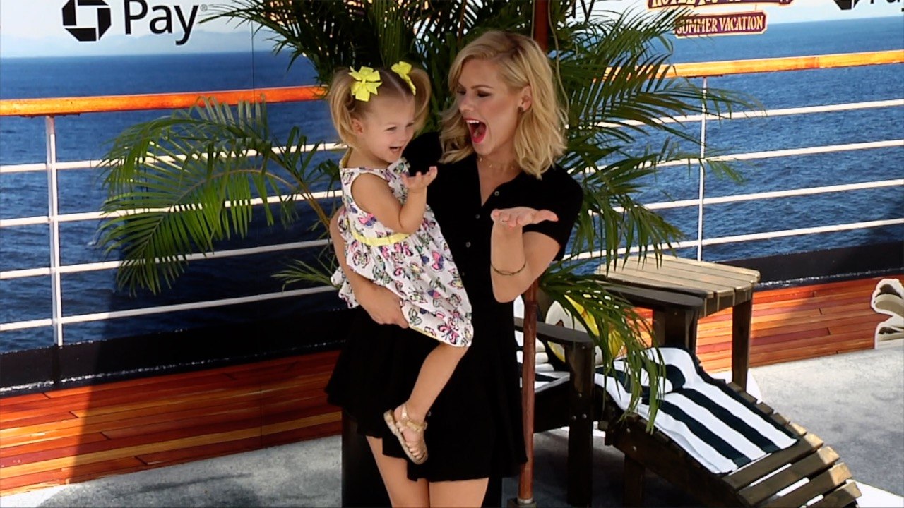 Kimberly Caldwell "Hotel Transylvania 3" World Premiere