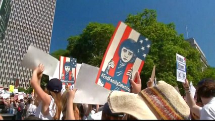 Thousands tell Trump: Families belong together