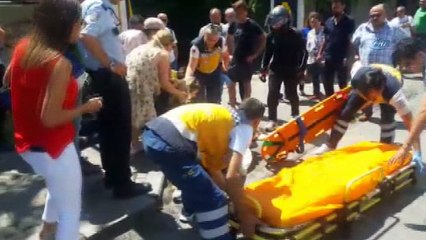 Beşiktaş’ta virajı alamayan yabancı uyruklu motosikletli yayaların arasına daldı... 3 yaralı