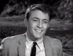 My Favorite Martian S01 E01