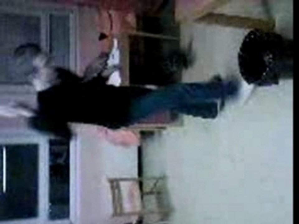 faux tektonikileur LJV