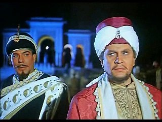 لك يوم يا ظالم