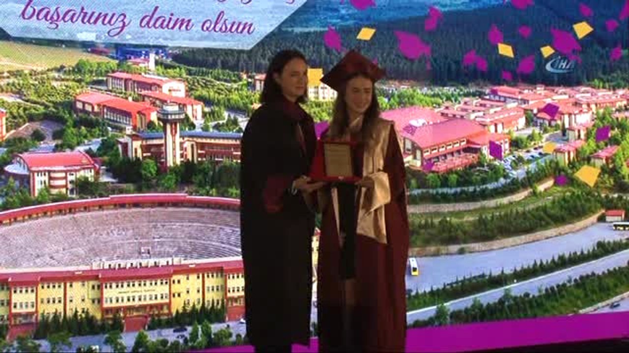 Maltepe Üniversitesi Yüksek Lisans Mezunlarını Uğurladı