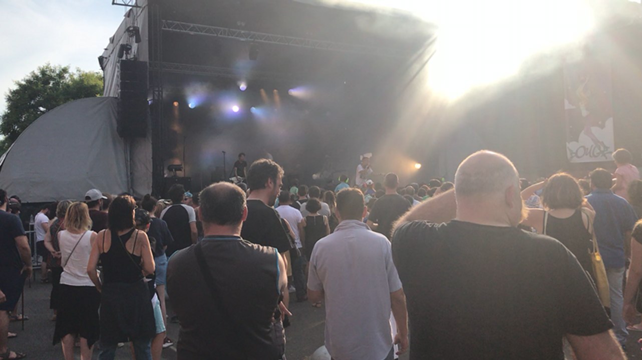 Les Wampas enflamment le festival Bouge !