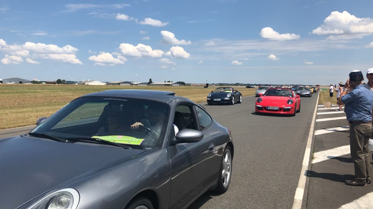 Baptêmes de Porsches au profit de la recherche...