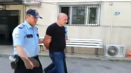 Pendik'te Resmi ve Özel Belgede Sahtecilik Yapan Dolandırıcılara Operasyon