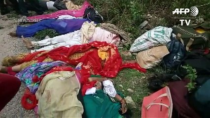 Decenas de muertos en India en accidente de autocar