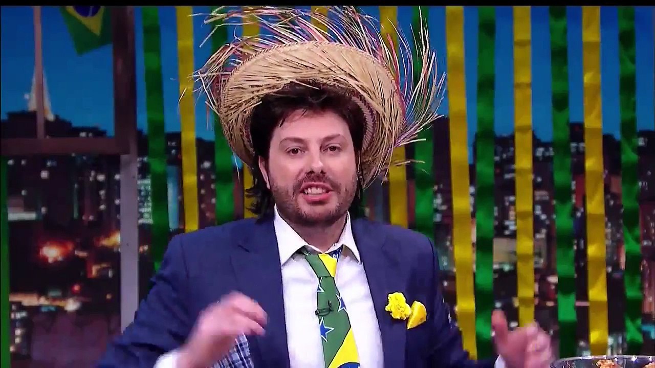 Chamada Arraiá do The Noite com Danilo Gentili (27/06/18) Entrevista com Paula Fernandes | SBT 2018