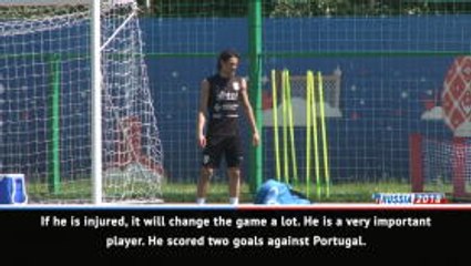 'Best striker' Cavani will be a big miss if injured - Griezmann