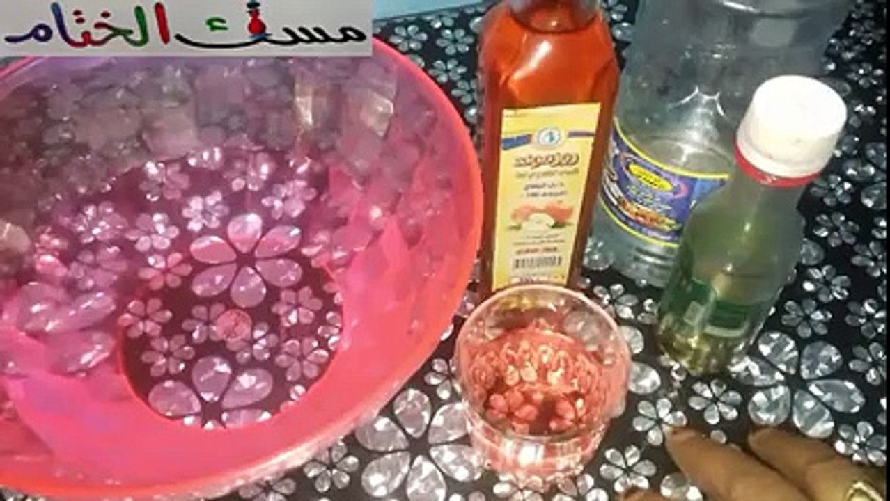 شاهد علاج دوالى الساقين فى عشرة ايام لا تتخيل مفعوله سحرى ونهائي و فعال لا تجعله يفوتك و انشره لعلك تكون سبب في شفاء مريض