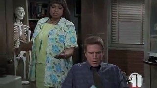 Becker S04e14 - V Day