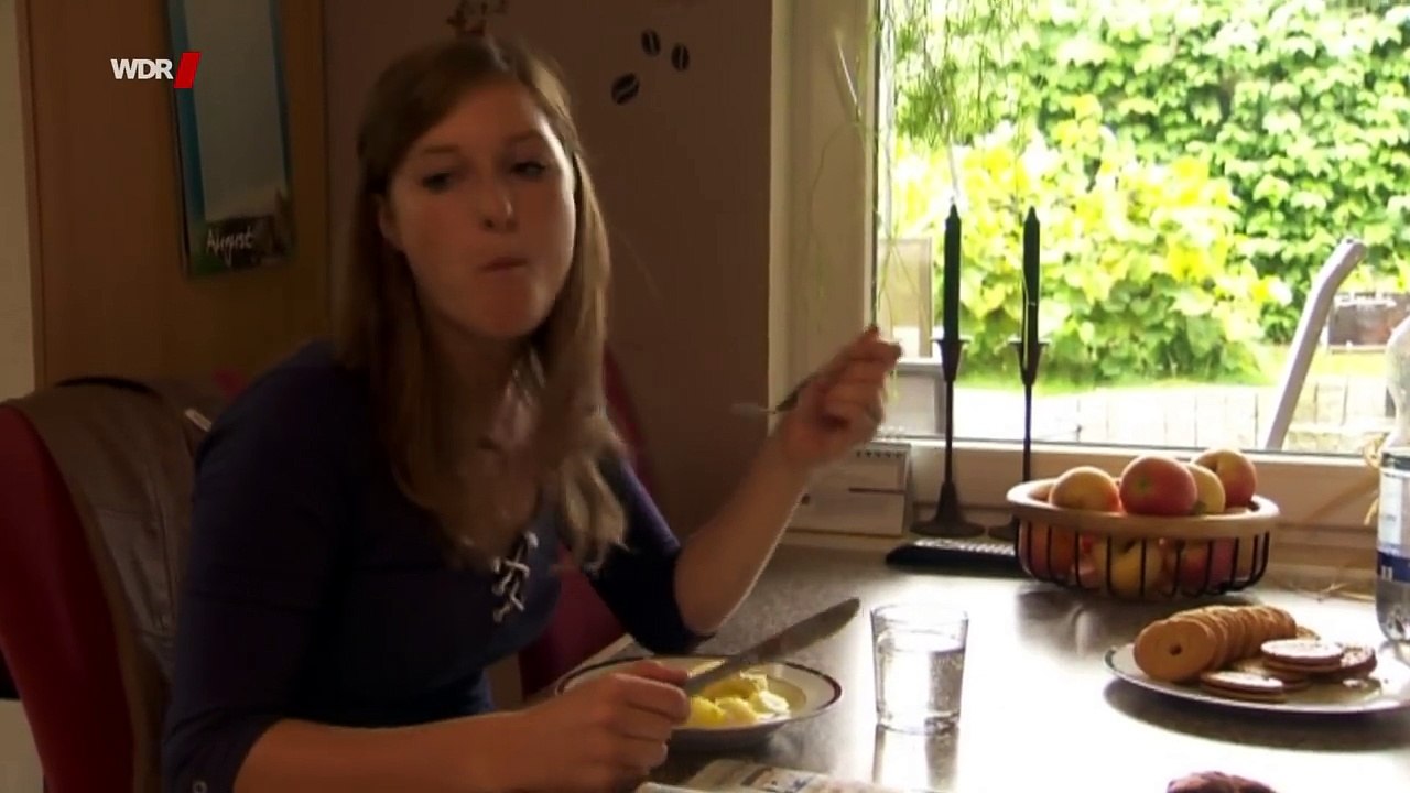 Mutter und Tochter - Pubertät trifft Wechseljahre | WDR Doku