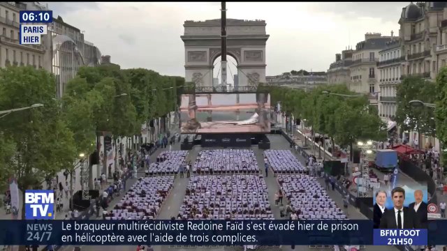 Les Visiteurs projeté en plein air sur les Champs-Élysées pour la fête du cinéma