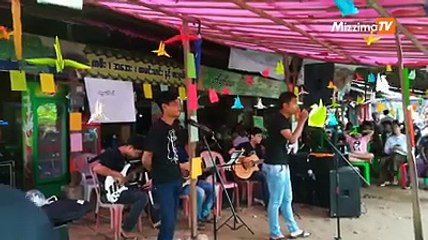 ကိုငွက္(ခ)ထူးအိမ္သင္ ၅၅ ႏွစ္ေျမာက္ေမြးေန႔ ------------------------အေမ့အိမ္ျပန္ခ်င္တ့ဲ ကိုငွက္(ခ)ထူးအိမ္သင္ ၅၅ ႏွစ္ေျမာက္ေမြးေန႔ အမွတ္တရပြဲ အား ပုသိမ္တကၠသိုလ္တ