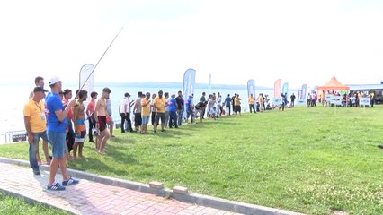 Olta Balıkçıları 'Denizi Seven Dünyayı Sever' Sloganıyla Yarıştı