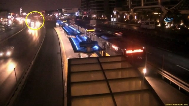 Doğum günü dönüşü 3 gencin hayatını kaybettiği kazaya jet tahliye