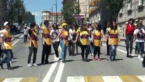 Sivas olaylarının 25. yılı - Bilim ve Kültür Merkezi'nin önüne karanfil bırakıldı - SİVAS