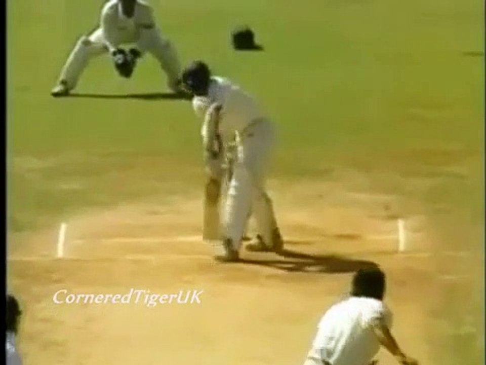 Wasim Akram (Sultan Of Swing) Vs Rahul Dravid (The Wall) Two Magic Spells