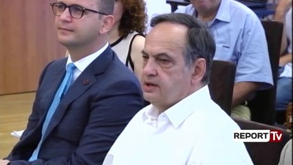 Negociatat brenda 2019, Fleckenstein në Tiranë: S'ka kushte shtesë, qeveria të mos ndalë punën