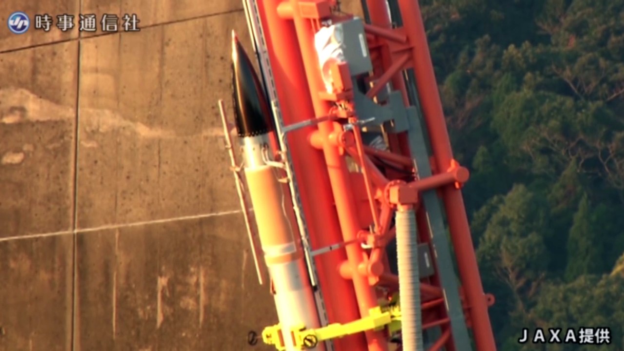 Nuevo fracaso del Momo, primer cohete espacial...