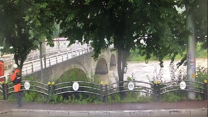 경기 광주서 중학생 하천에 휩쓸려...수색 중 / YTN