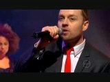 DARREN HAYES - ON THE VERGE OF SOMETHING WONDERFUL (2007)