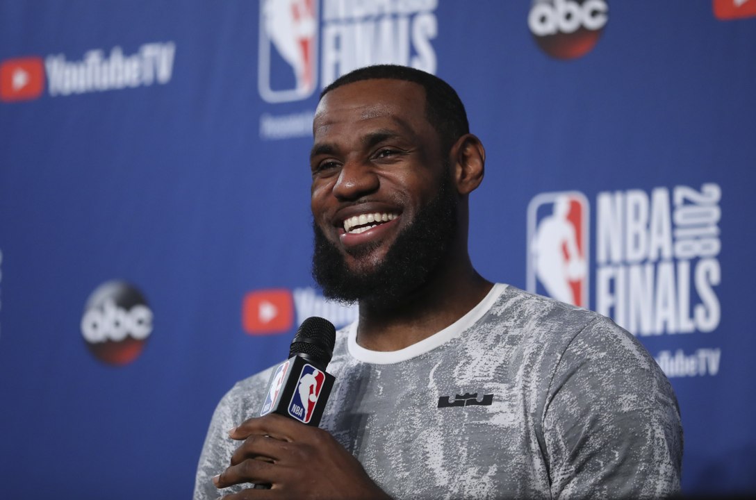 LeBron James Joining Los Angeles Lakers With $154 Million, Four-Year Deal