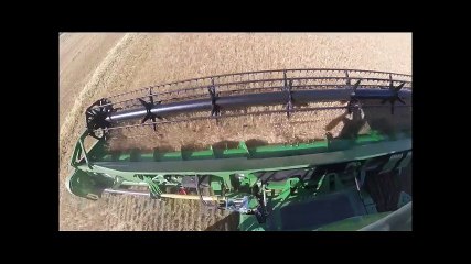 Démos d'une S770 (avec sa coupe John Deere 630X)